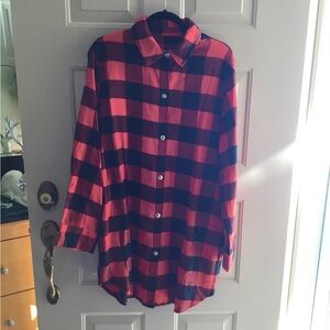 Red And black lumberjack check tunic. Super soft. NWOT!